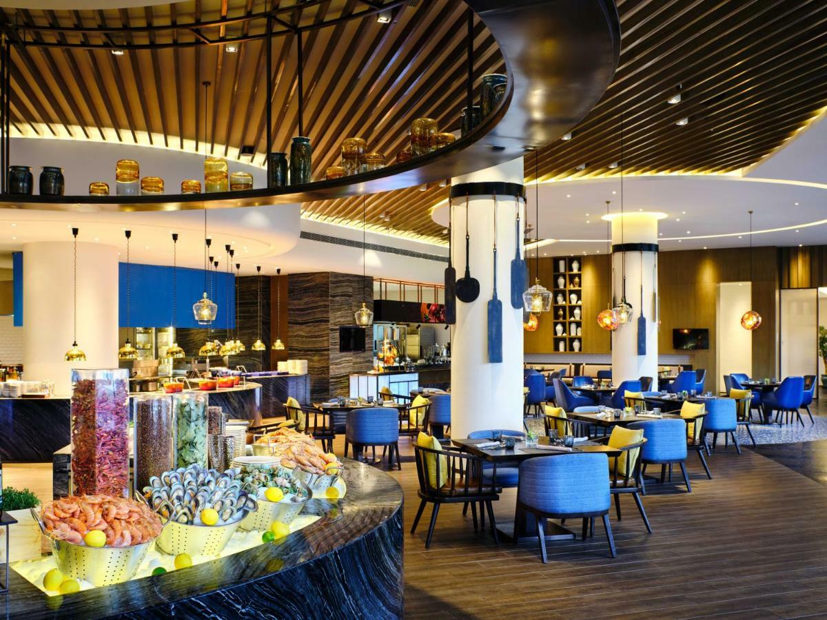 Primus Hotel Shanghai Sanjiagang - Offer Pudong International Airport And Disney Shuttle エクステリア 写真