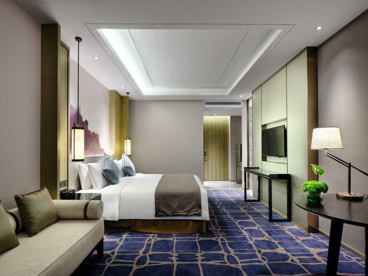 Primus Hotel Shanghai Sanjiagang - Offer Pudong International Airport And Disney Shuttle エクステリア 写真