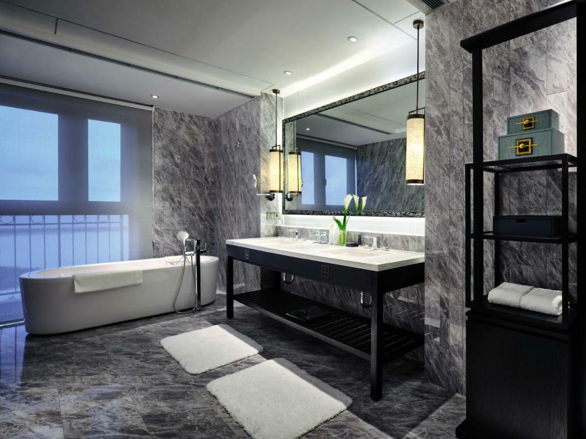 Primus Hotel Shanghai Sanjiagang - Offer Pudong International Airport And Disney Shuttle エクステリア 写真