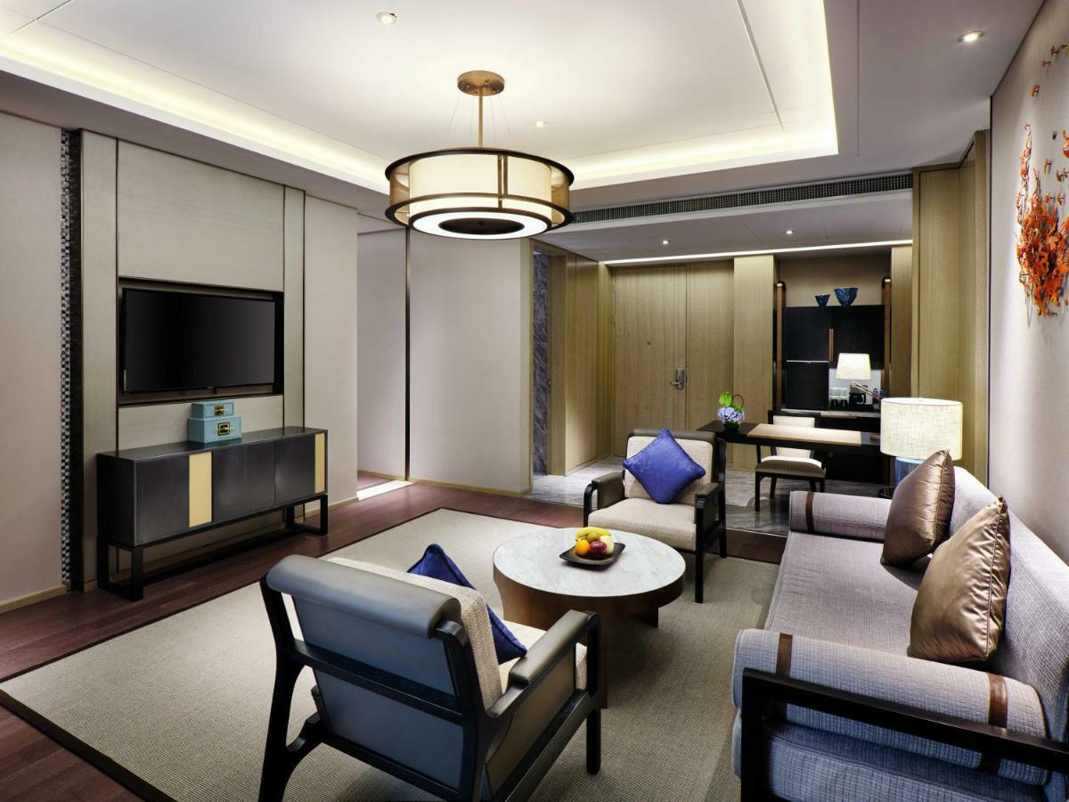 Primus Hotel Shanghai Sanjiagang - Offer Pudong International Airport And Disney Shuttle エクステリア 写真